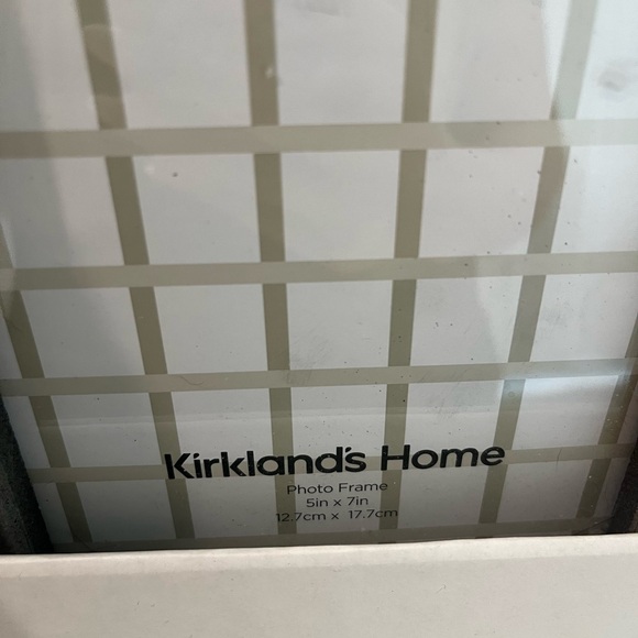 5x7 Kirklands Picture Frame - Picture 3 of 3